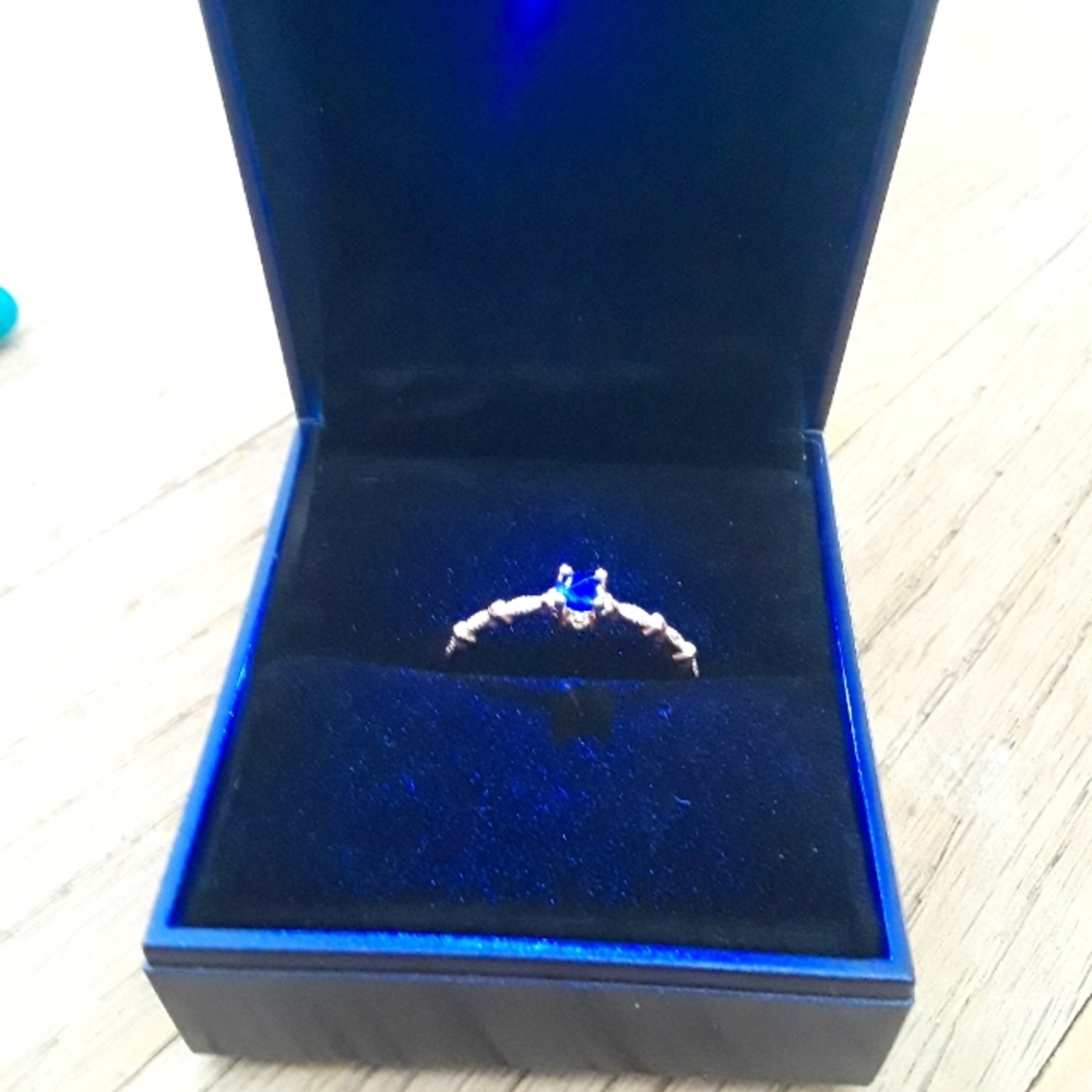 Blush & Bar Rose gold Sapphire Ring sz 10